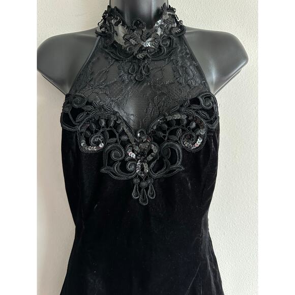 Vintage 80s Scott McClintock Black Velvet Lace Halter Holiday Dress | Size 10 - Picture 3 of 10